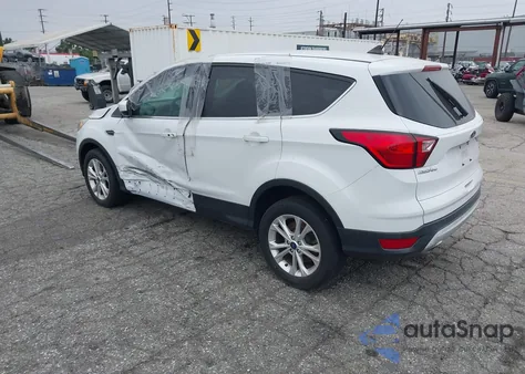 2019 Ford Escape Se from USA, damaged, VIN 1FMCU9GD2KUC07284